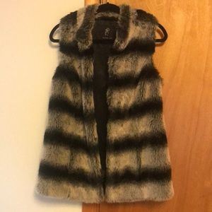 Rachel Zoe faux fur vest, XS